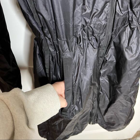 Athleta Summit Black Insulated Longline Parka Rain Jacket Size Small - Picture 5 of 9